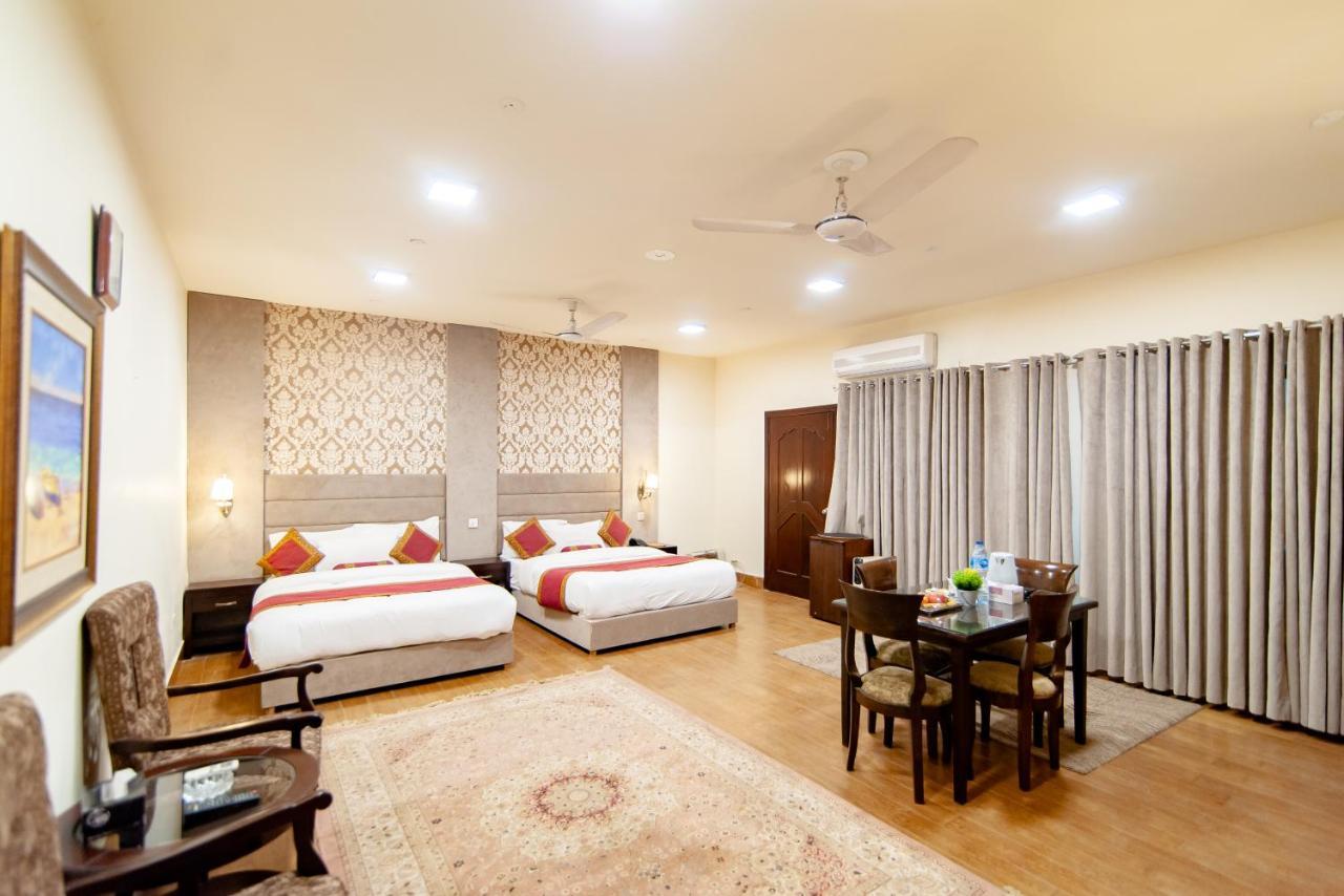Shelton Guest House อิสลามาบัด ภายนอก รูปภาพ