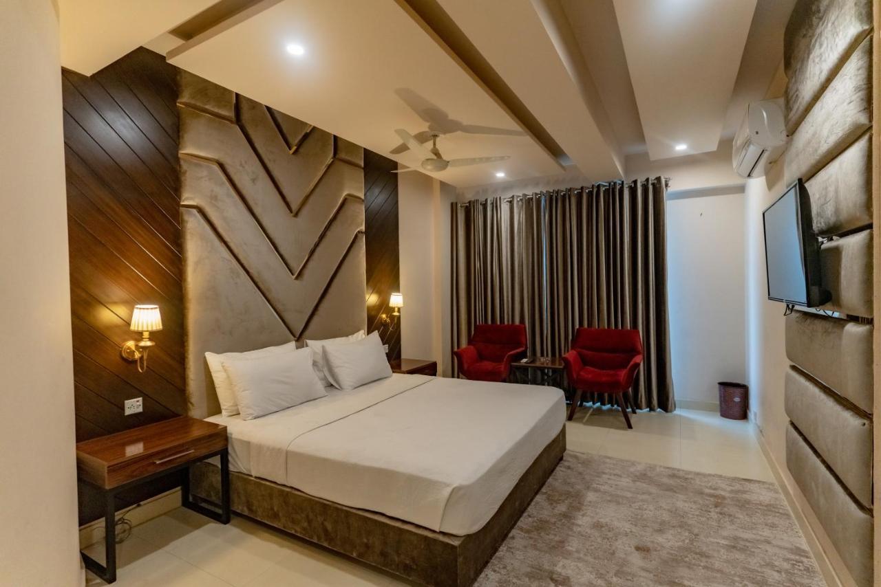 Shelton Guest House อิสลามาบัด ภายนอก รูปภาพ