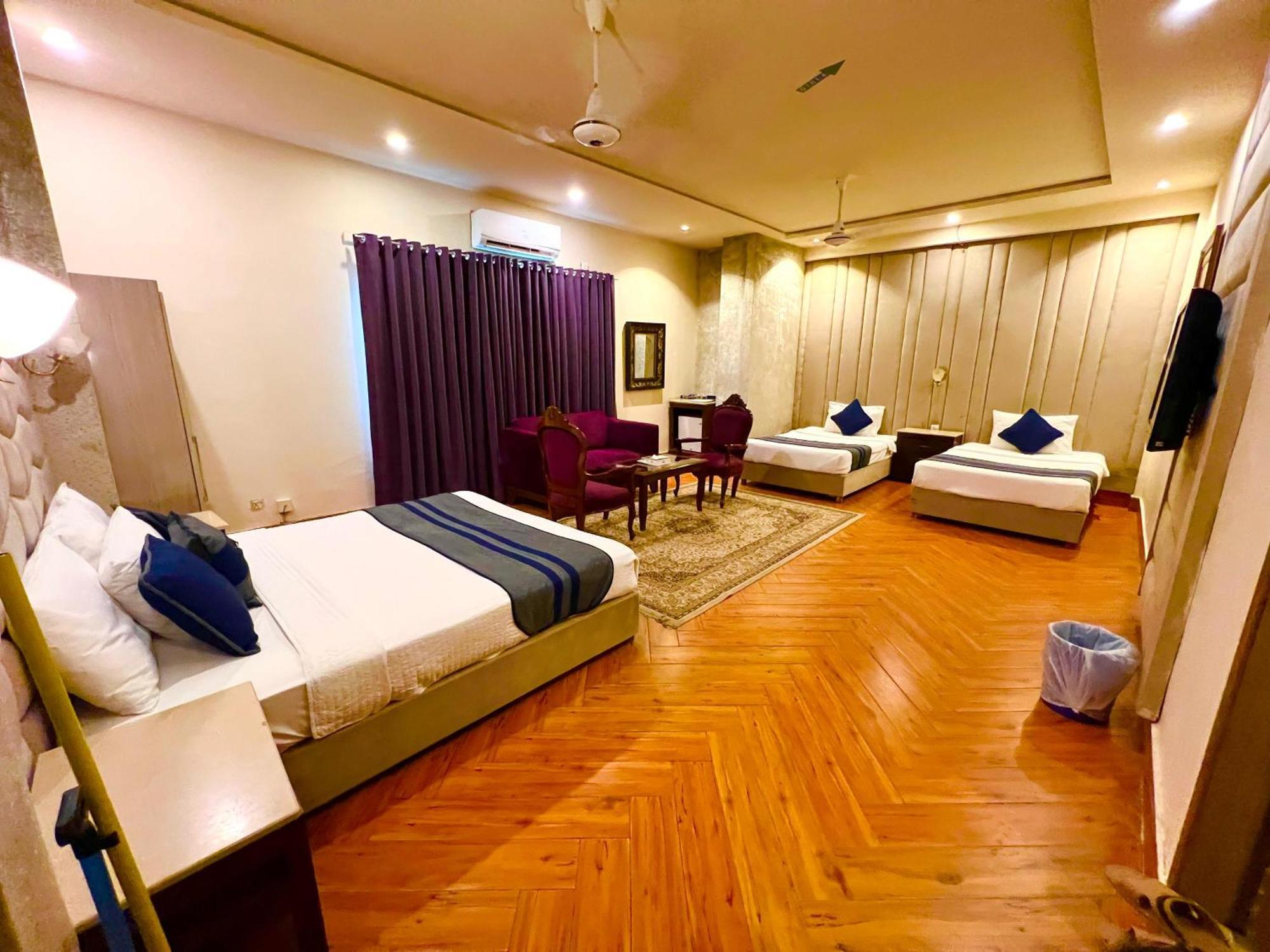 Shelton Guest House อิสลามาบัด ภายนอก รูปภาพ