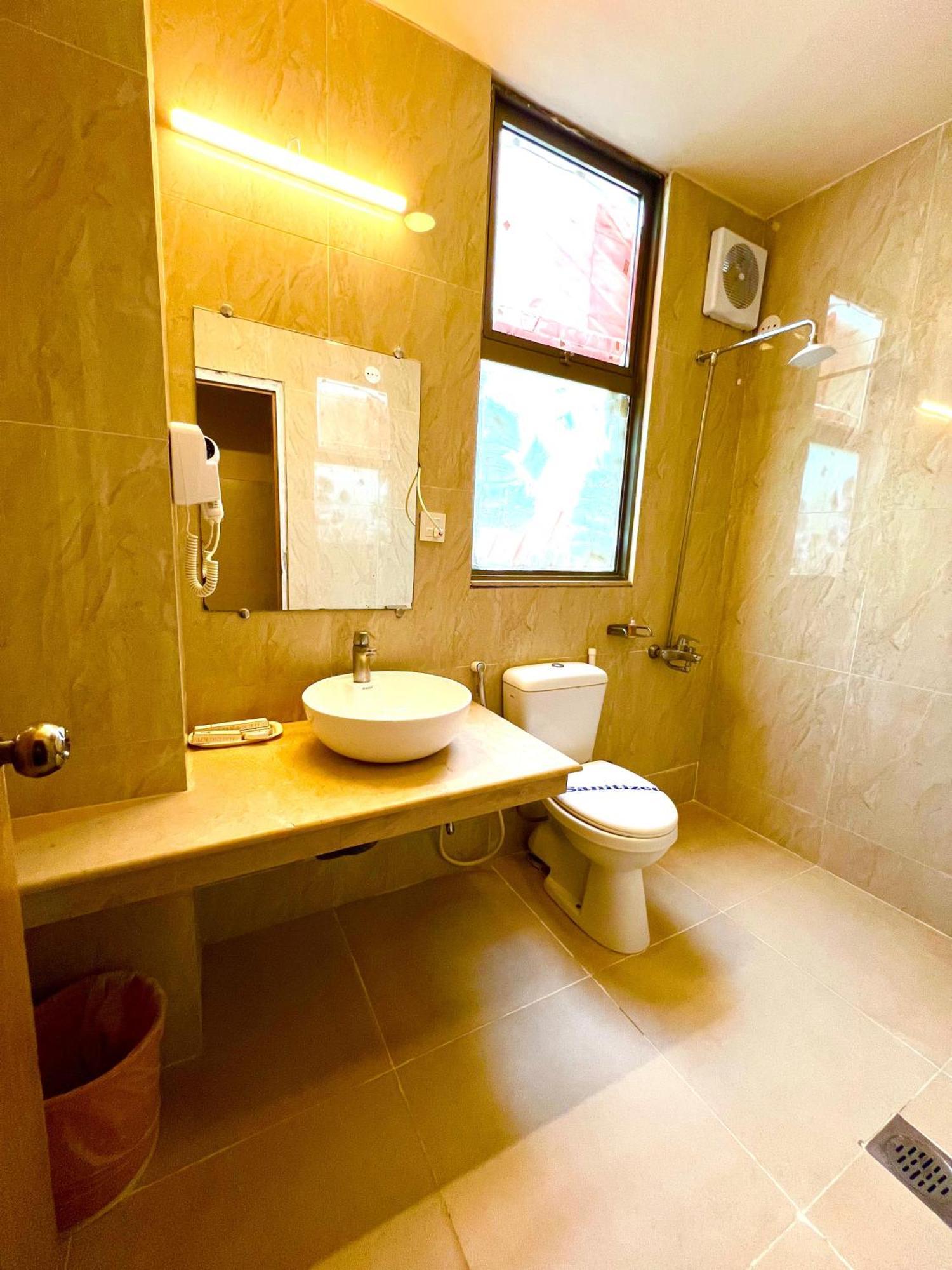 Shelton Guest House อิสลามาบัด ภายนอก รูปภาพ